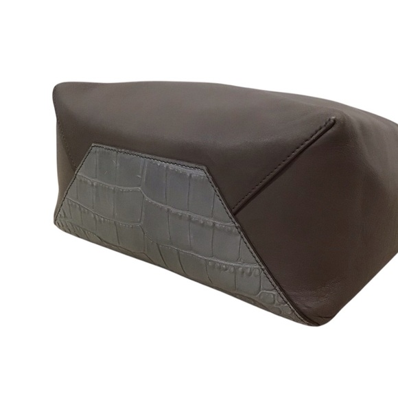 Vince Signature V Croc Embossed Tote Crossbody - Picture 8 of 12